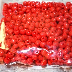 NWT 6/0 Bright Red - Seed Beads